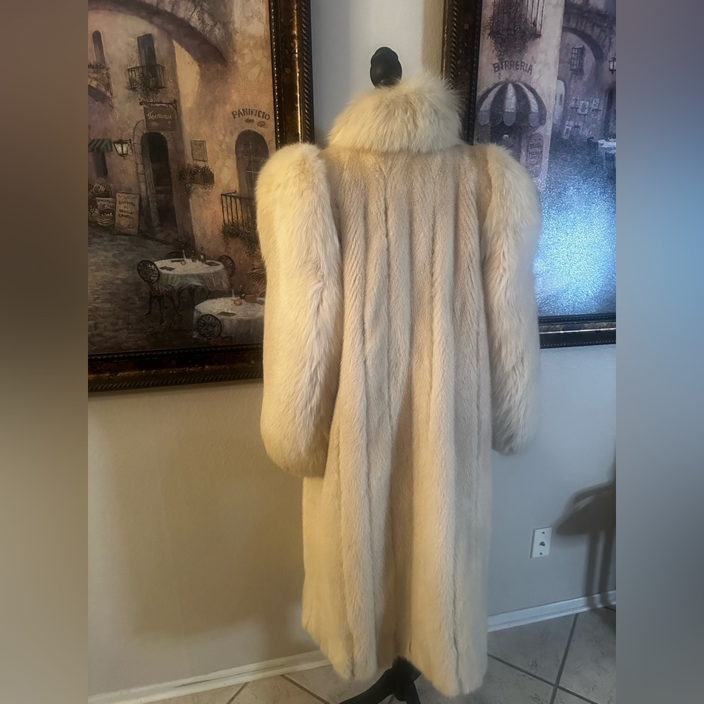Rare Bloomingdale’s Mink & Fox Fur Full-Length Coat Luxury Ivory Opera Coat 46” - Picture 10 of 13